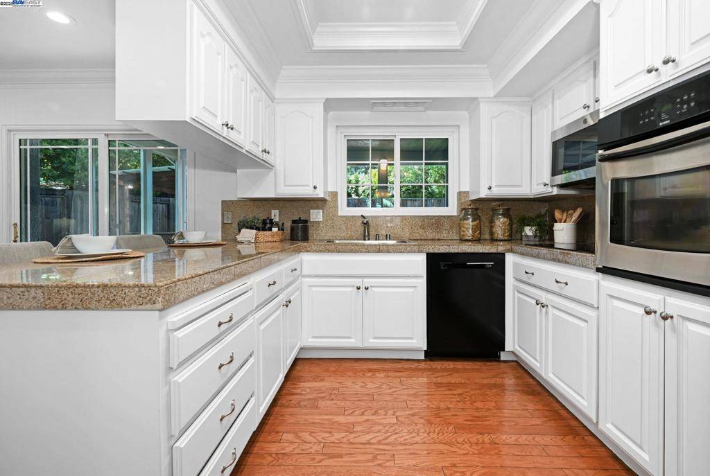 Concord, CA 94518,3108 Santa Maria Dr