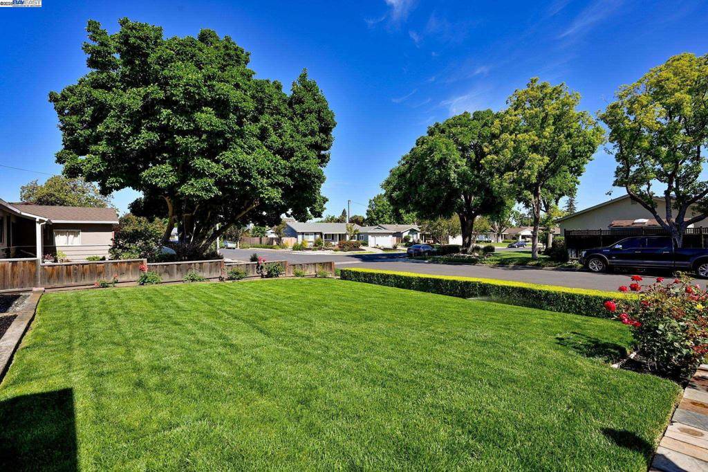Concord, CA 94518,3108 Santa Maria Dr