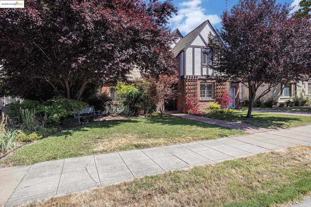 Stockton, CA 95203,1545 W Walnut Street