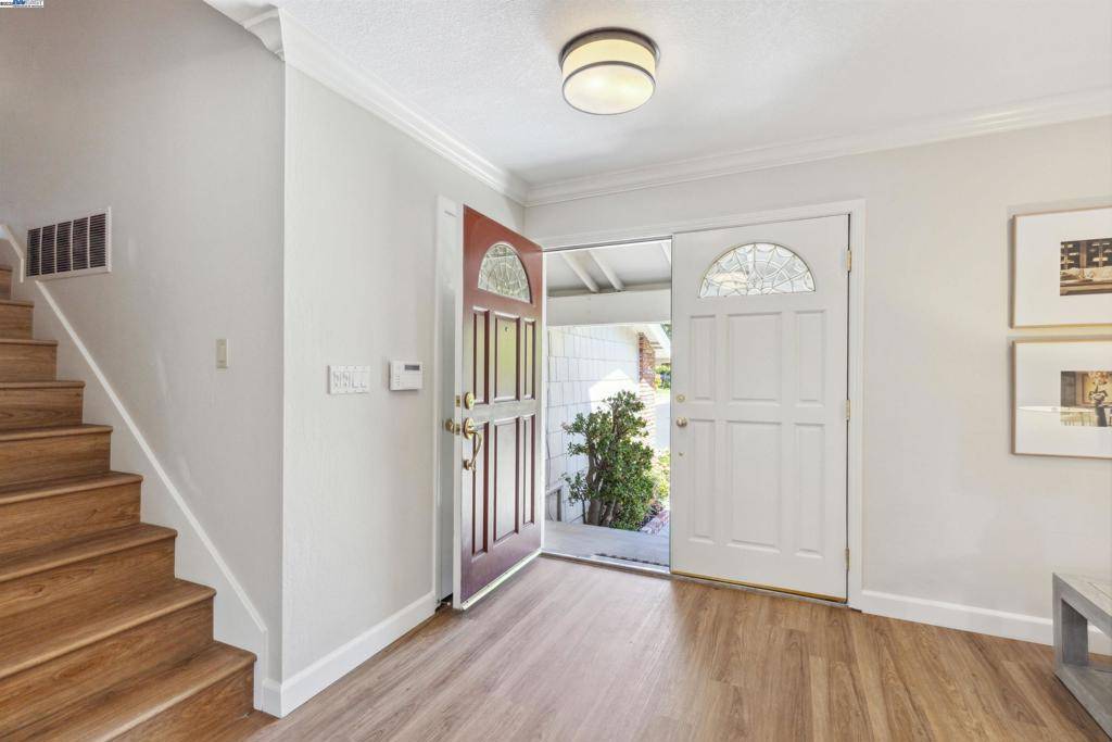 San Ramon, CA 94583,2632 Campeche Ct
