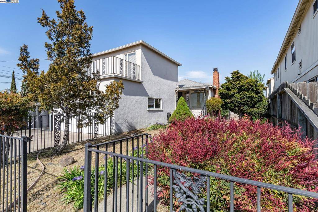 Castro Valley, CA 94546,21032 Baker Rd