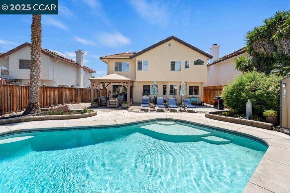 Tracy, CA 95376,737 Hemmingway Ct
