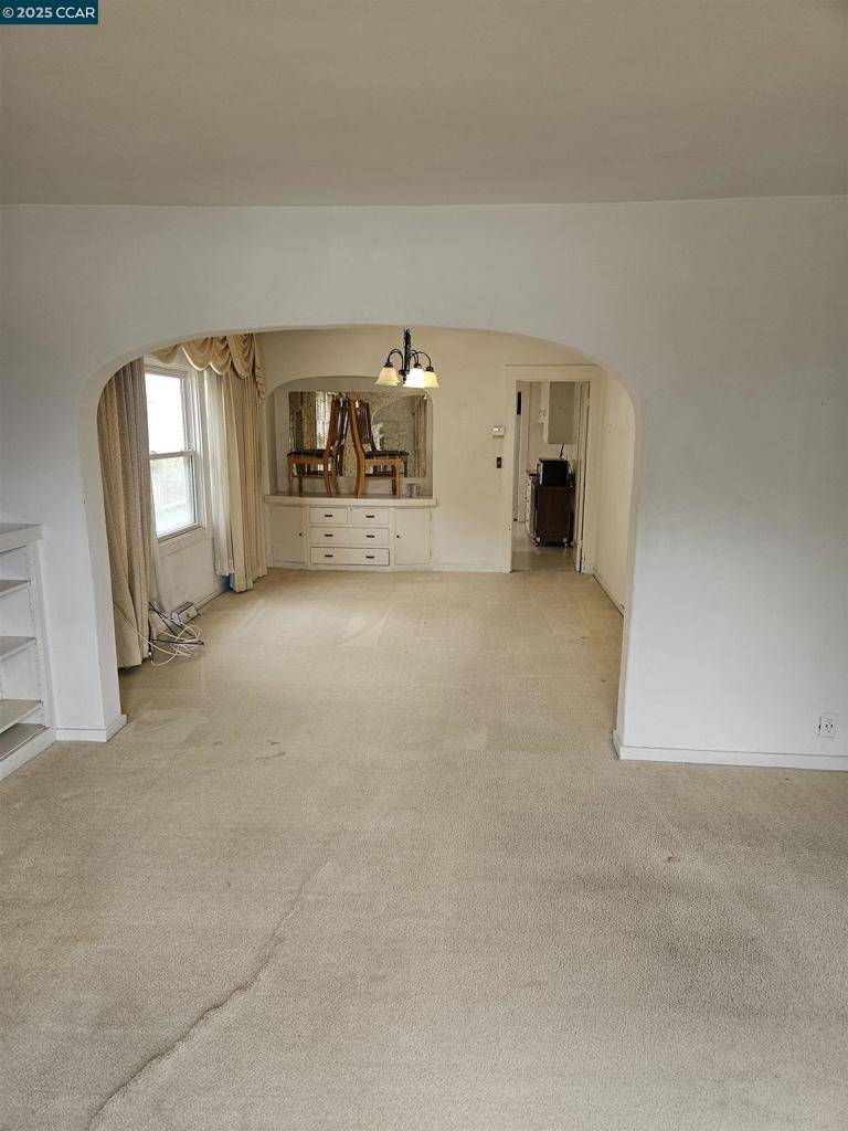 Oakland, CA 94609,426 42nd Street