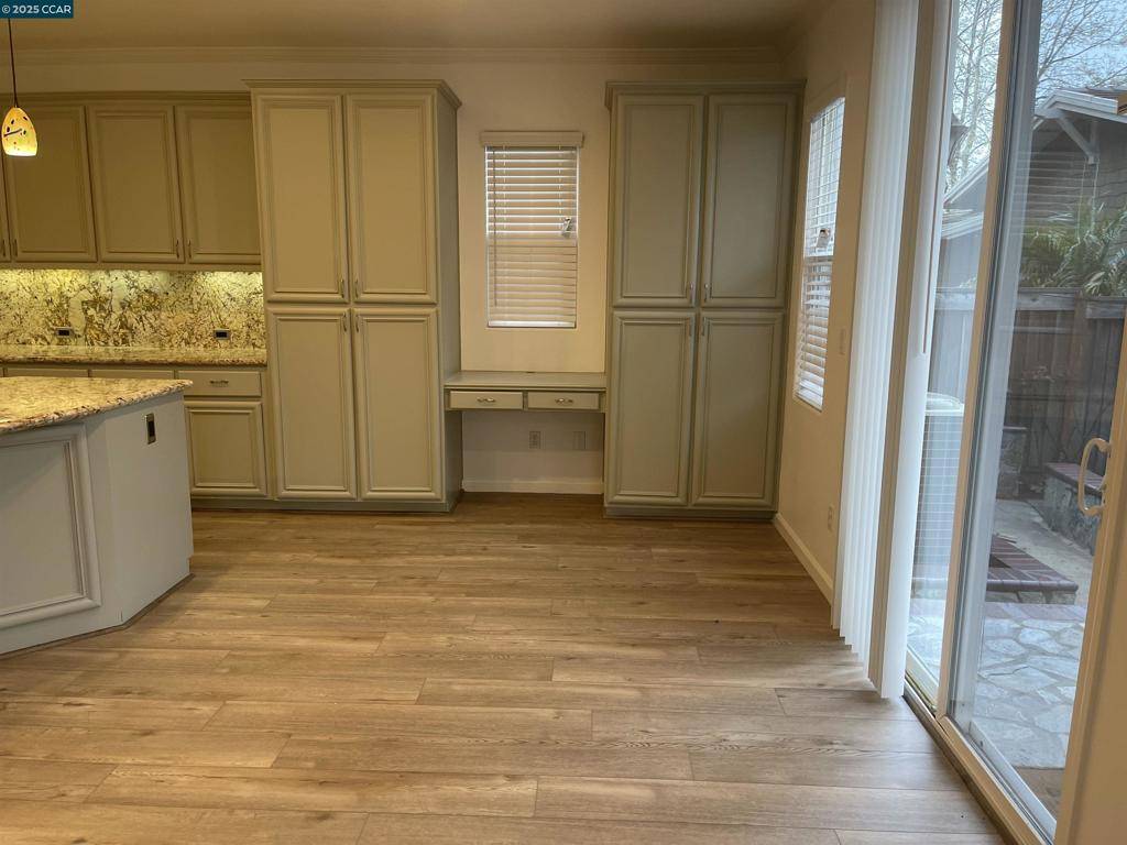 San Ramon, CA 94582,2220 MAGNOLIA BRIDGE DR