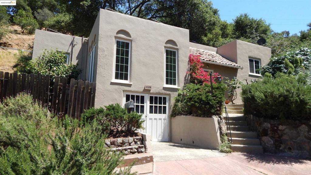 Martinez, CA 94553,108 Green St