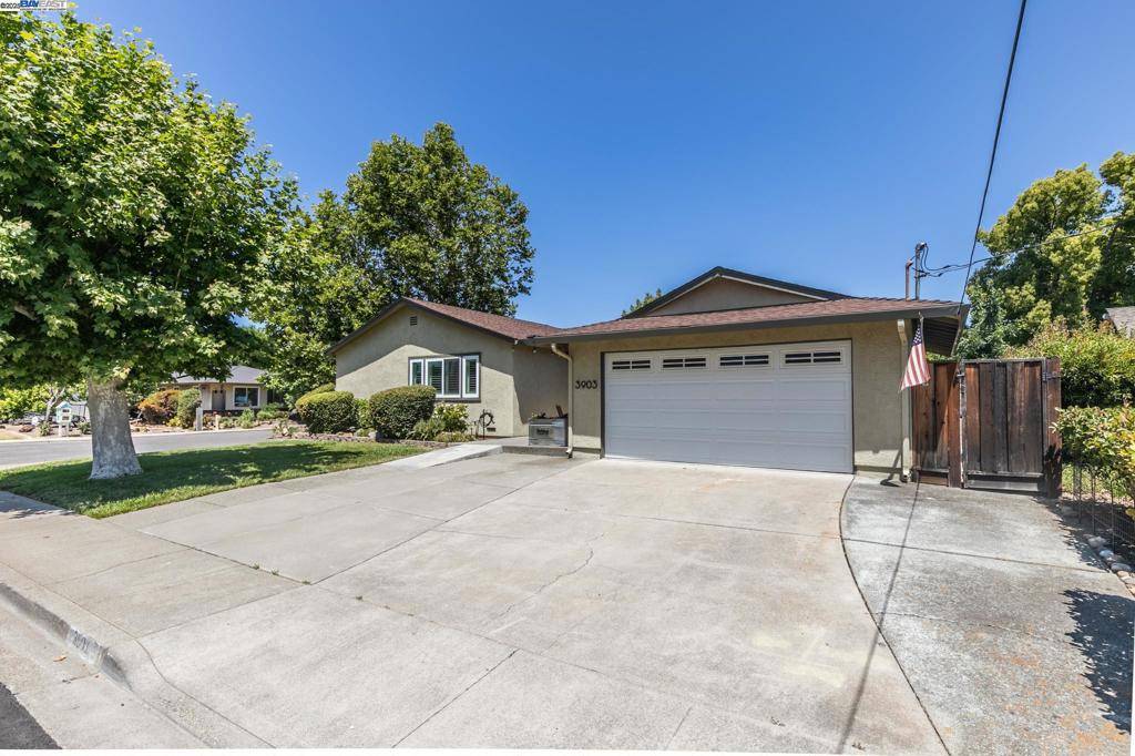 Concord, CA 94519,3903 Manzanita Ct