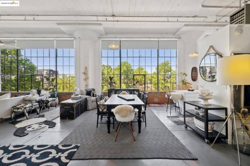 Emeryville, CA 94608,4053 Harlan St #217