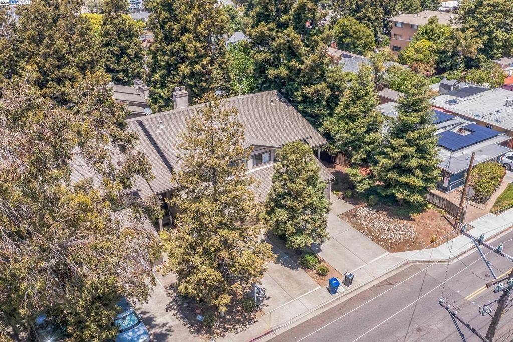 Hayward, CA 94541,1138 Walpert St.