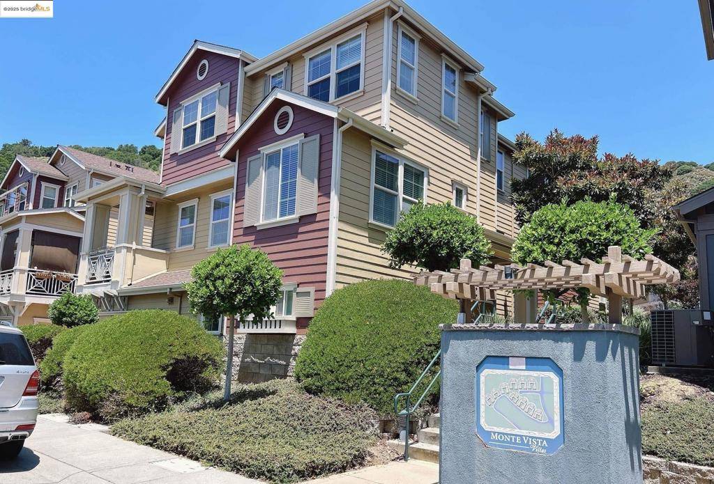 Oakland, CA 94605,6136 Old Quarry Loop