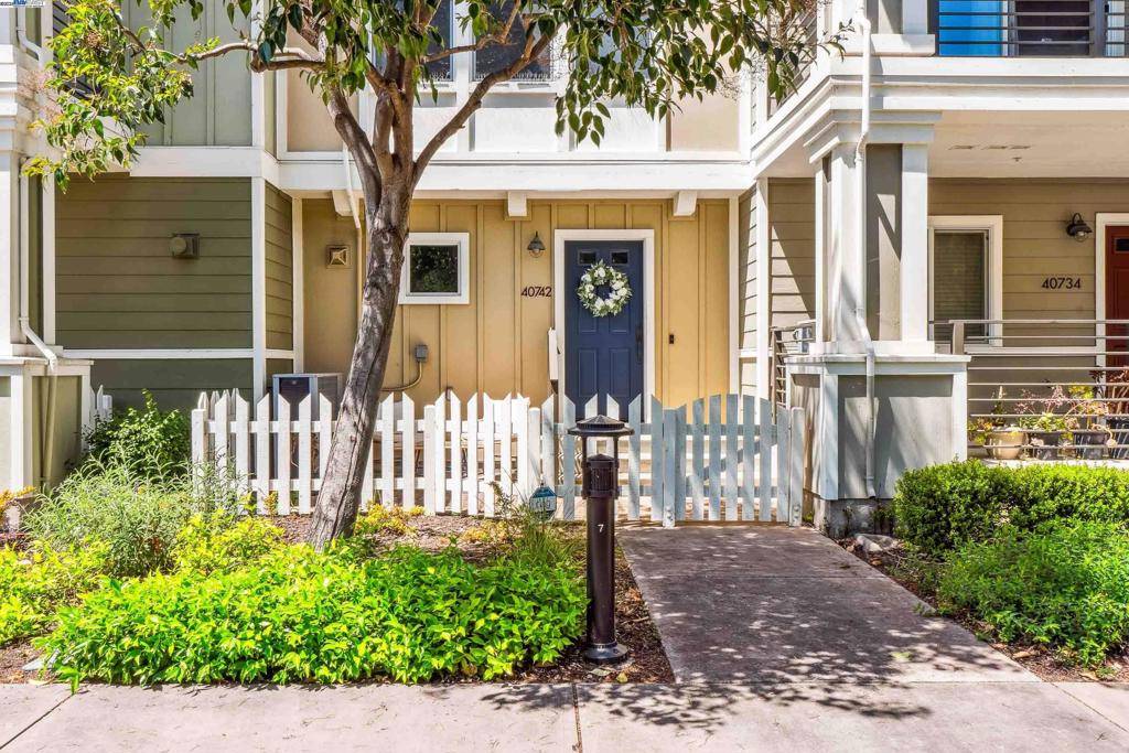 Fremont, CA 94538,40742 Greystone Ter