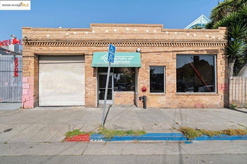 Berkeley, CA 94705,2911 Shattuck Ave
