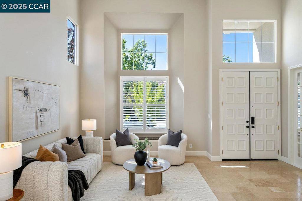 San Ramon, CA 94582,9662 Velvet Leaf Cir