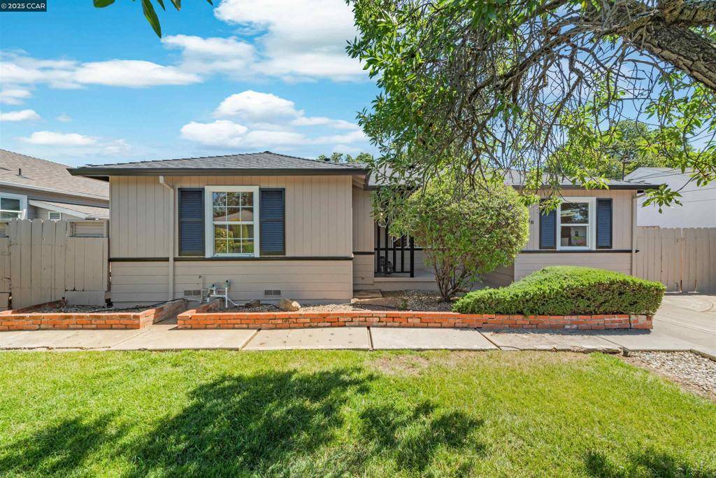Concord, CA 94519,4048 Chestnut Ave
