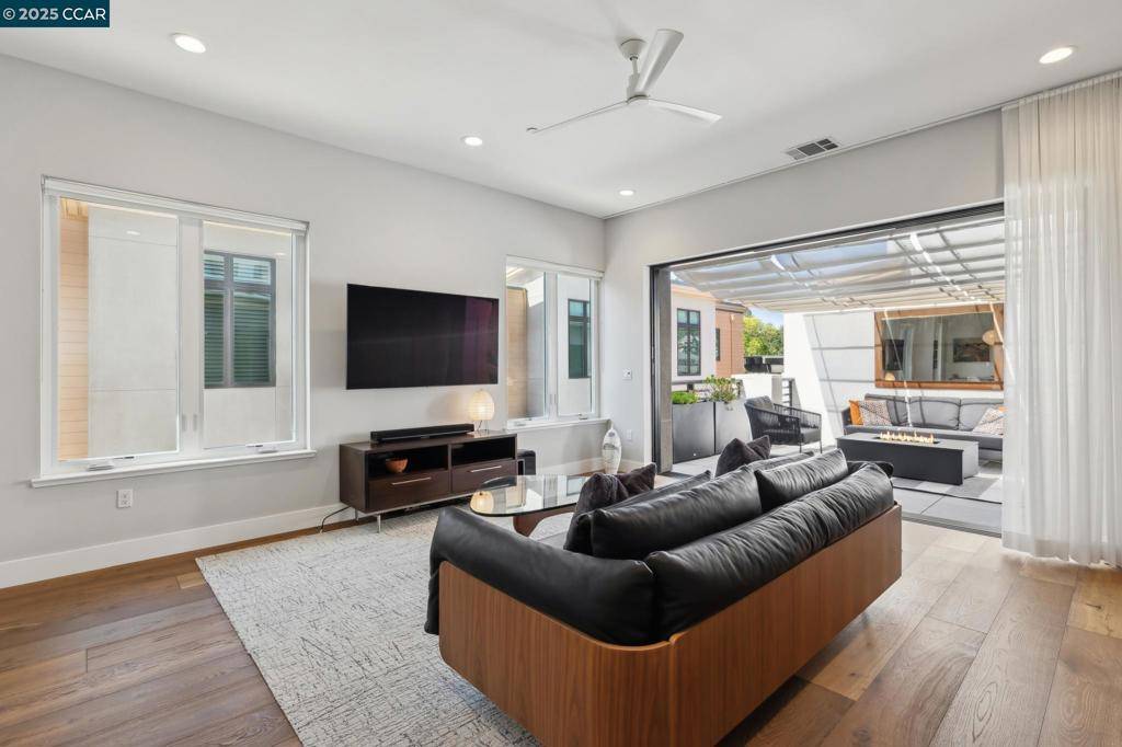 Lafayette, CA 94549,962 Mountain View Dr