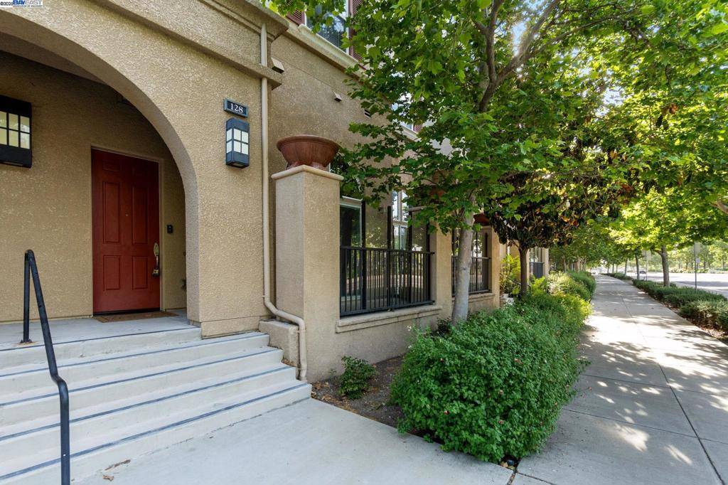 Dublin, CA 94568,3465 Dublin Blvd #128