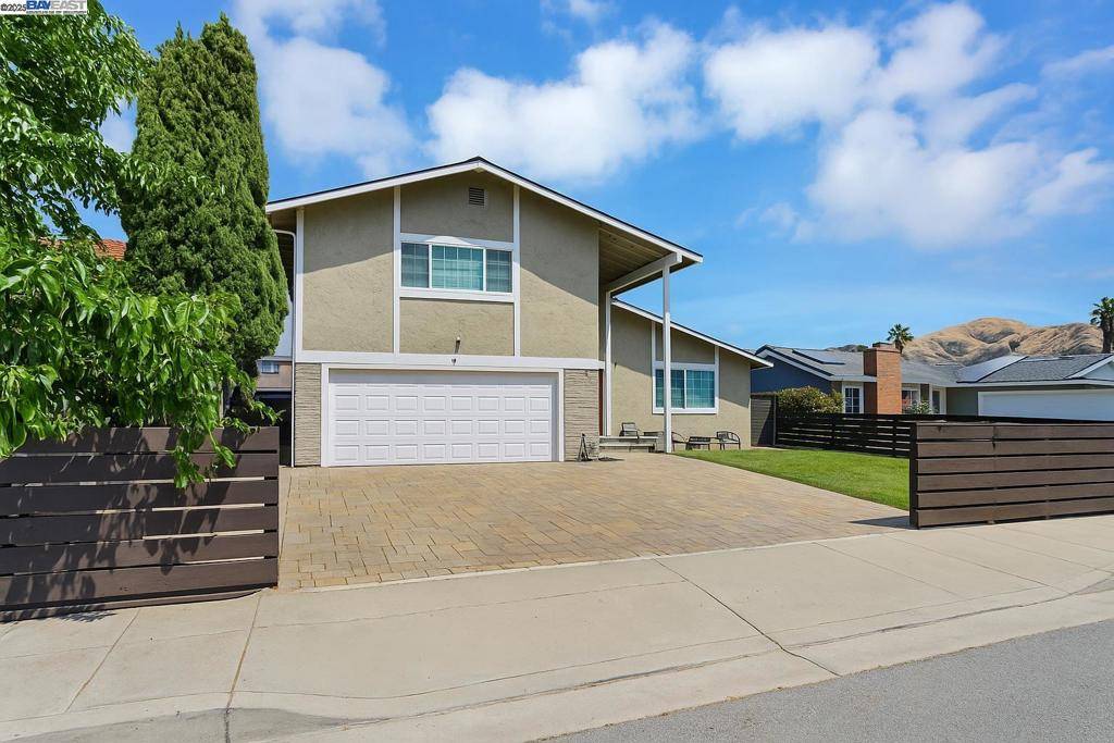 Milpitas, CA 95035,597 Singley Dr