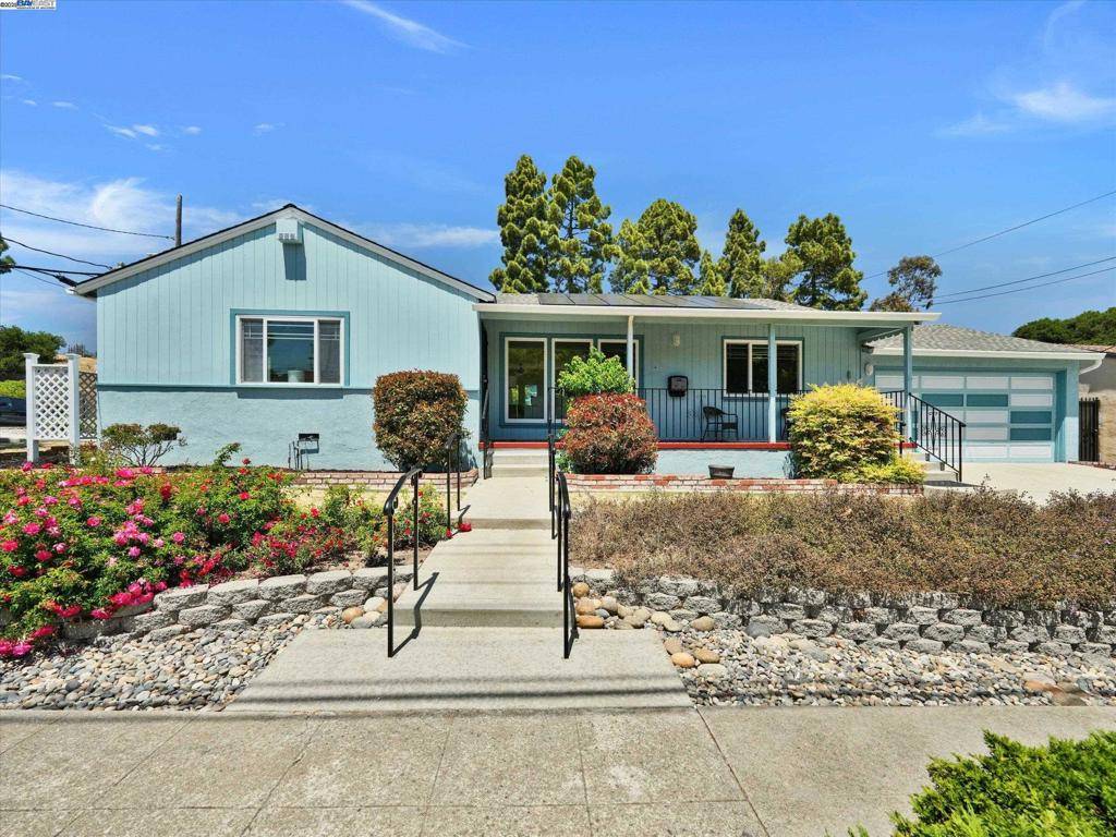 Castro Valley, CA 94546,1706 Grove Way