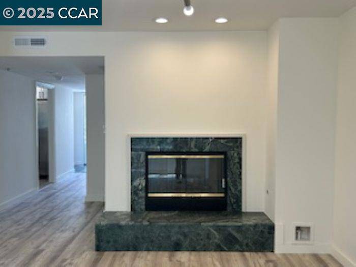 San Francisco, CA 94109,1174 Eddy St #C
