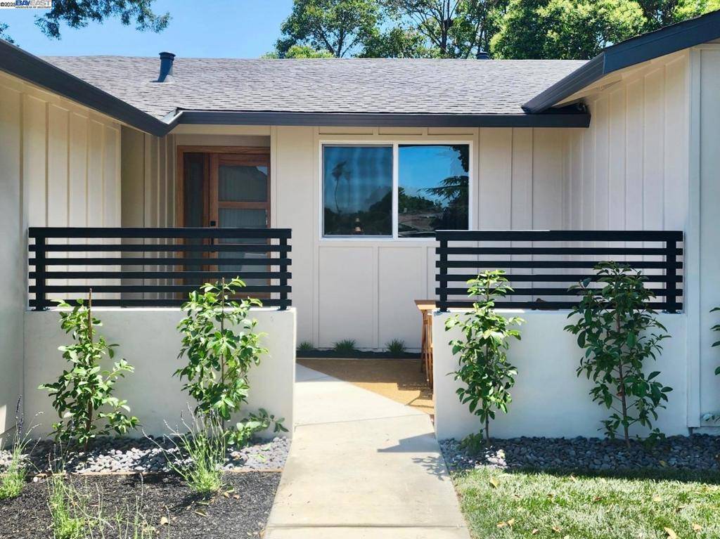 Pleasanton, CA 94588,6196 Inglewood Dr