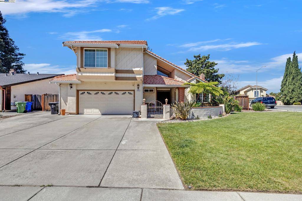 Fremont, CA 94539,45421 Parkmeadow Dr