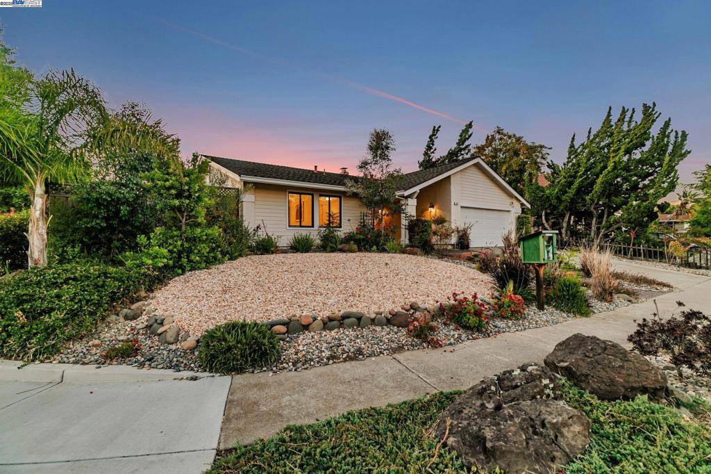 Fremont, CA 94539,1301 Quema Dr