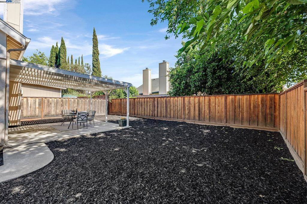 Livermore, CA 94551,5487 Treeflower Dr