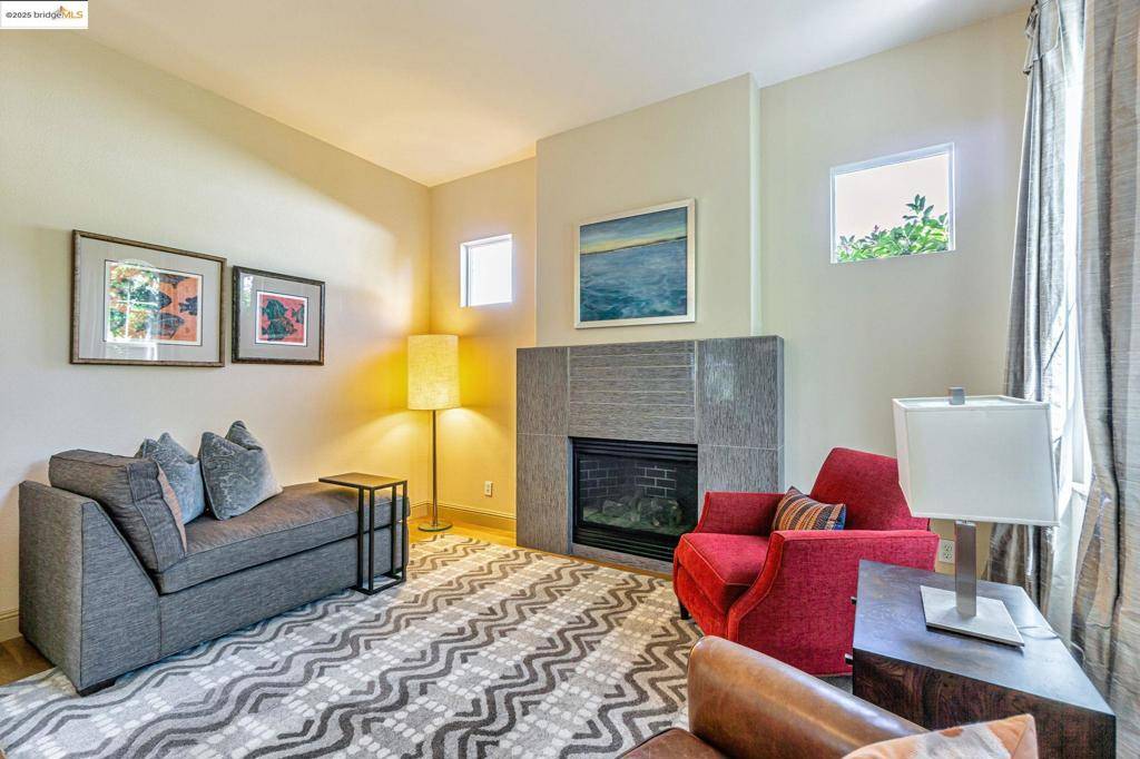 Walnut Creek, CA 94597,548 Gabriel Ct