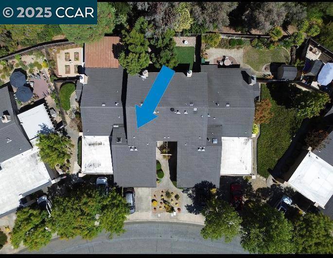Benicia, CA 94510,1245 Grove Cir