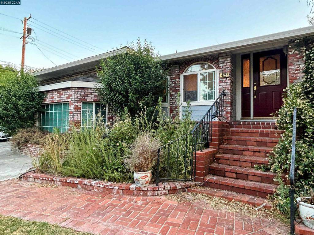 Concord, CA 94518,4252 El Cerrito Rd