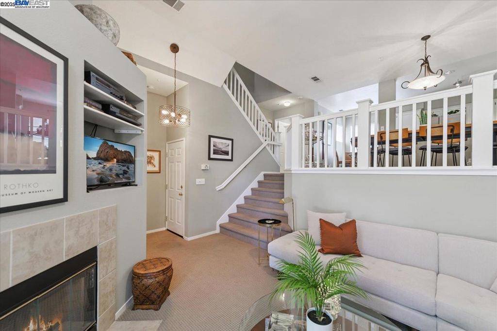Dublin, CA 94568,4682 Central Pkwy
