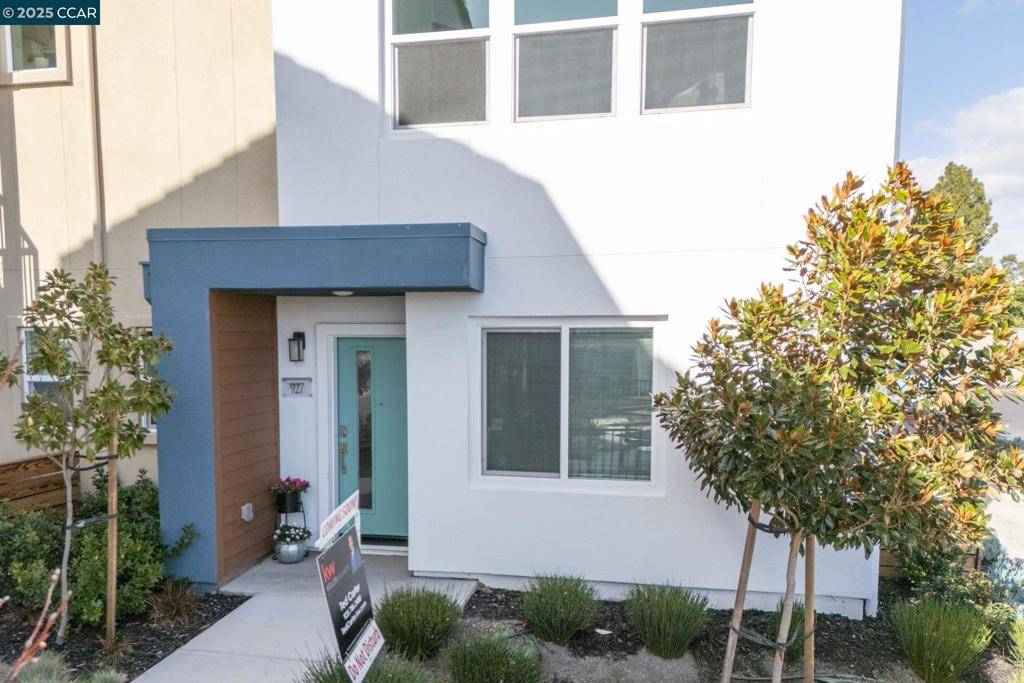 San Leandro, CA 94579,927 Sienna Loop