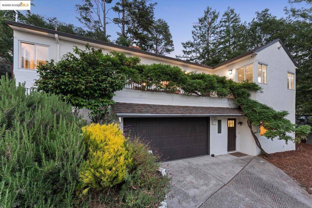 Oakland, CA 94611,1684 Arrowhead DR