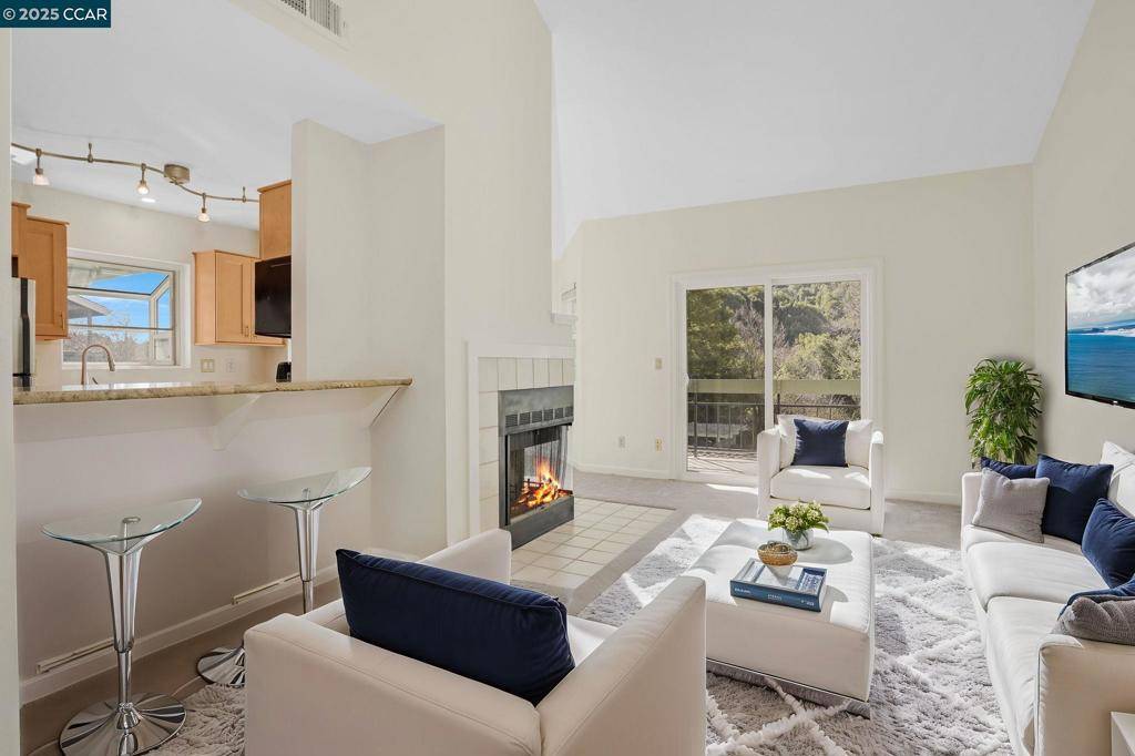 Pleasanton, CA 94588,7540 Canyon Meadow Cir #D