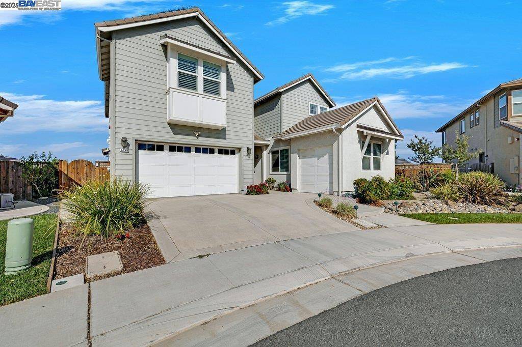 Lathrop, CA 95330,2495 Kruip Ct