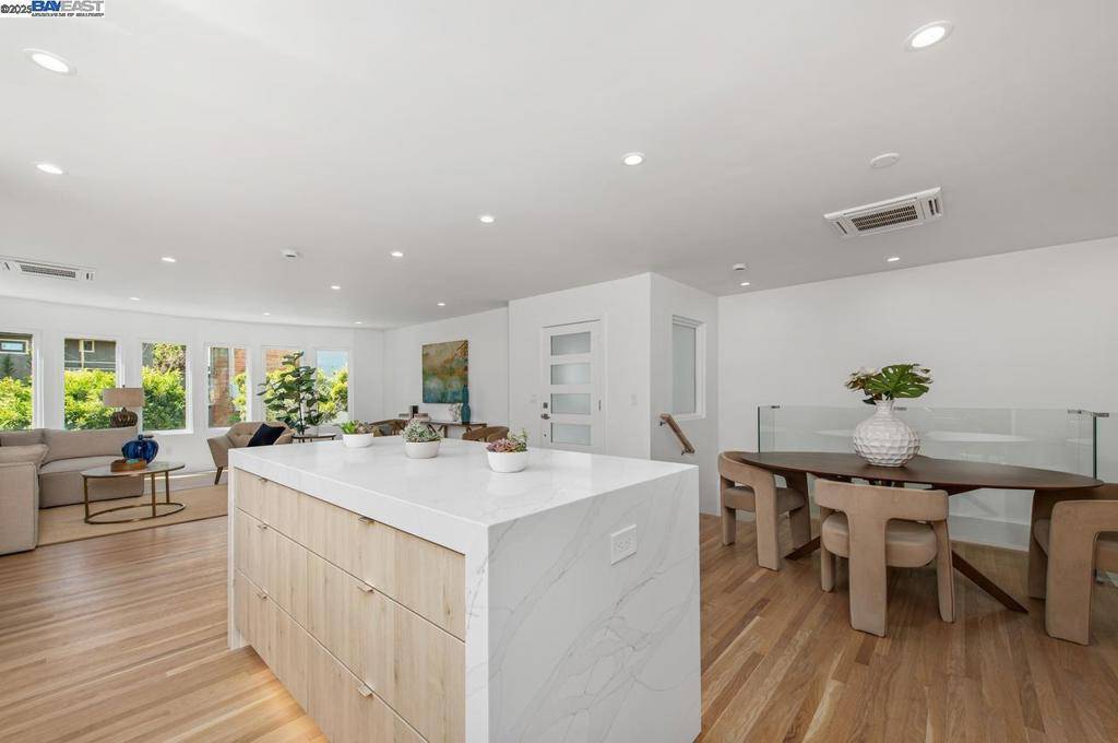 San Francisco, CA 94114,2356 15th St