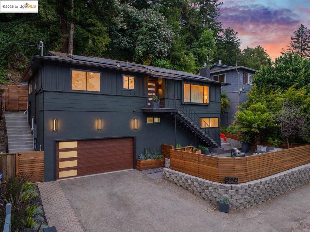 Oakland, CA 94611,5646 Thornhill Dr
