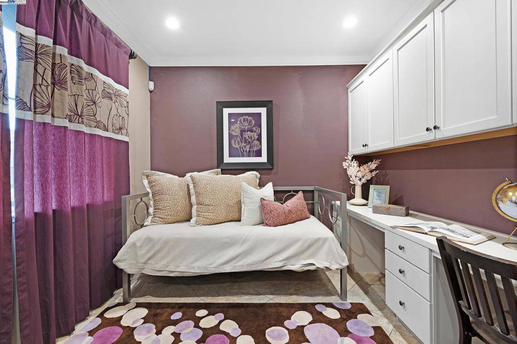 Hayward, CA 94541,626 Moss Way