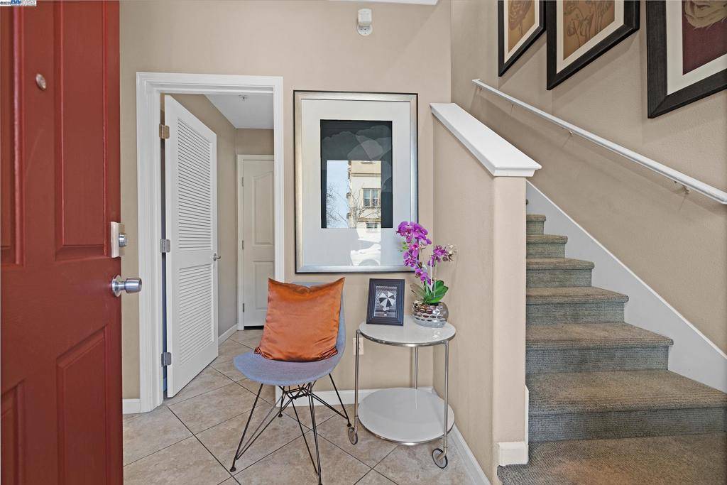 Hayward, CA 94541,626 Moss Way