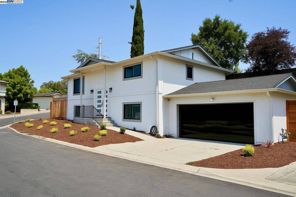 Union City, CA 94587,365 Monaco Ave