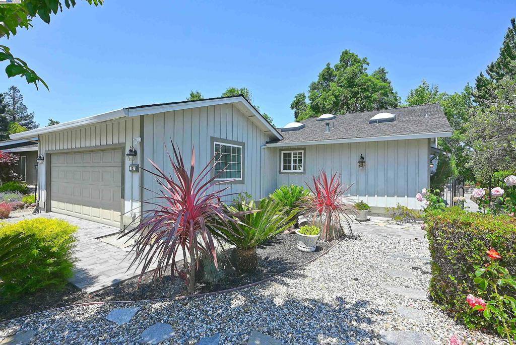 Danville, CA 94526,727 Paradise Valley Ct