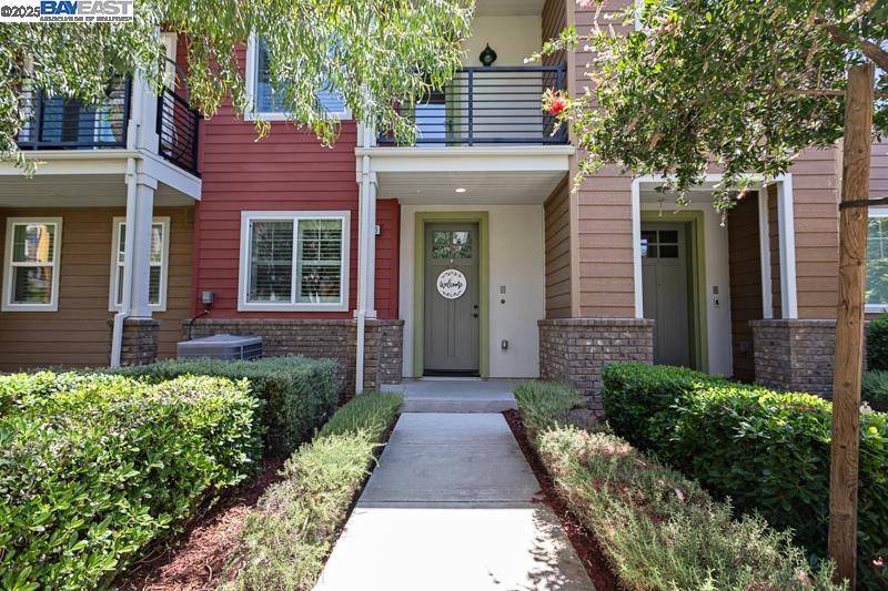 Livermore, CA 94551,389 Basswood Cmn #9