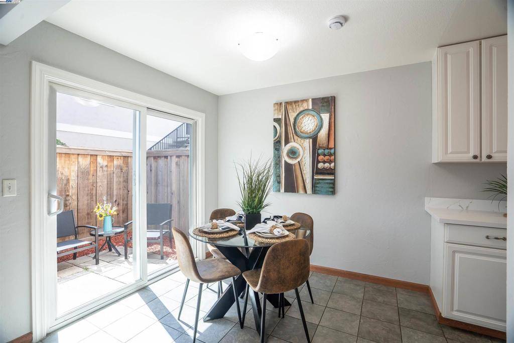 Milpitas, CA 95035,325 San Miguel Ct #2