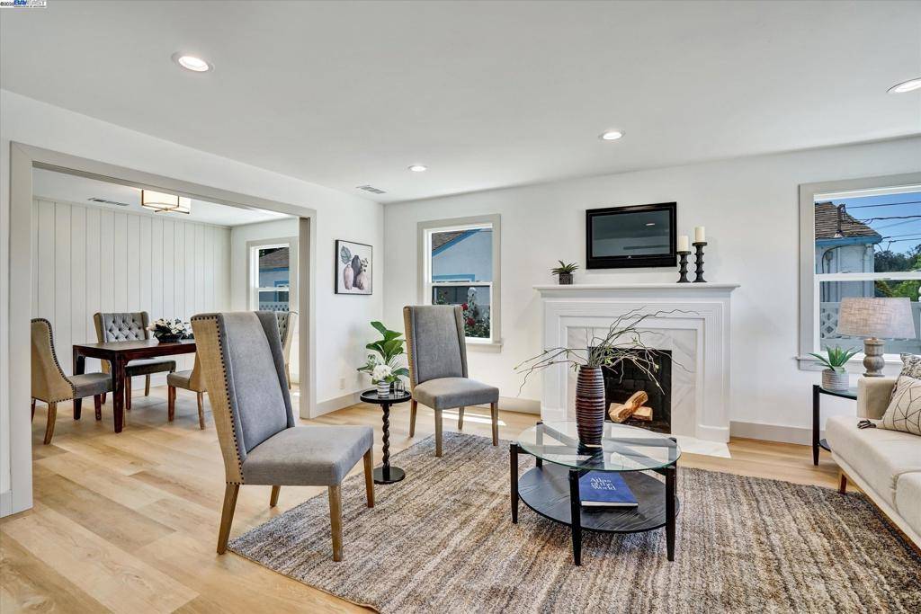Castro Valley, CA 94546,21732 Orange Ave
