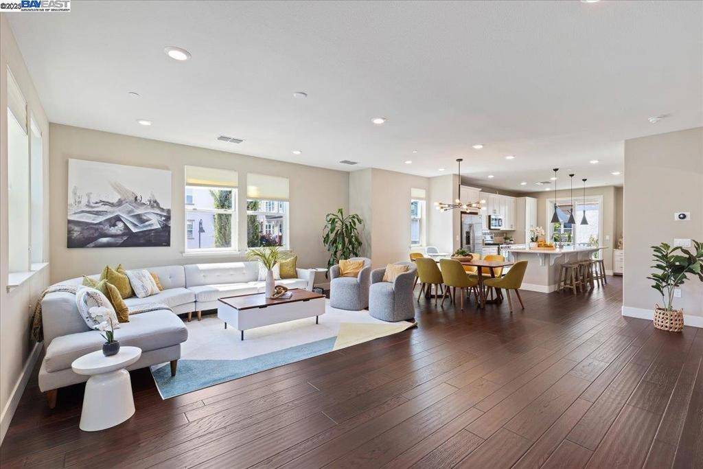Dublin, CA 94568,4023 Clare St