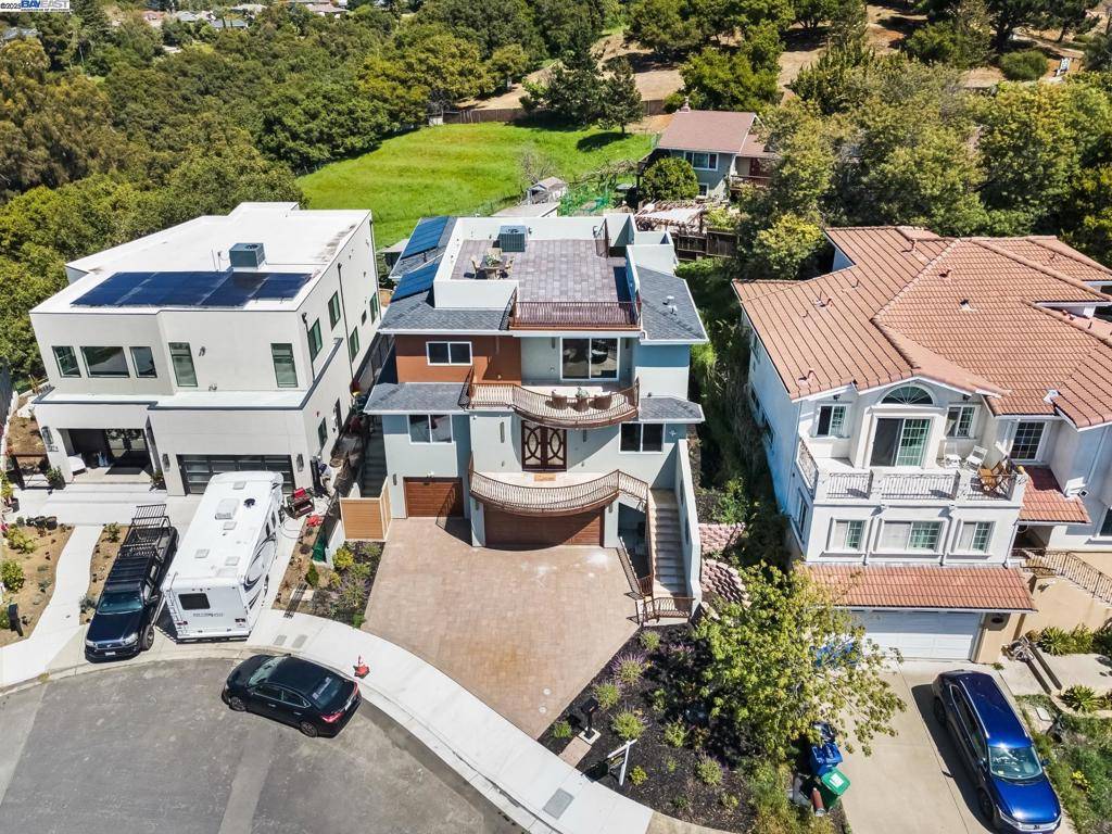 Hayward, CA 94542,2382 Rainbow Ct