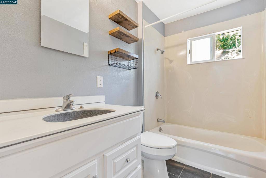 Walnut Creek, CA 94596,233 Sierra Dr