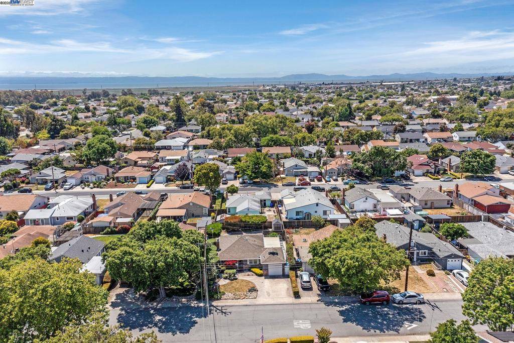 San Lorenzo, CA 94580,17473 Via Alamitos