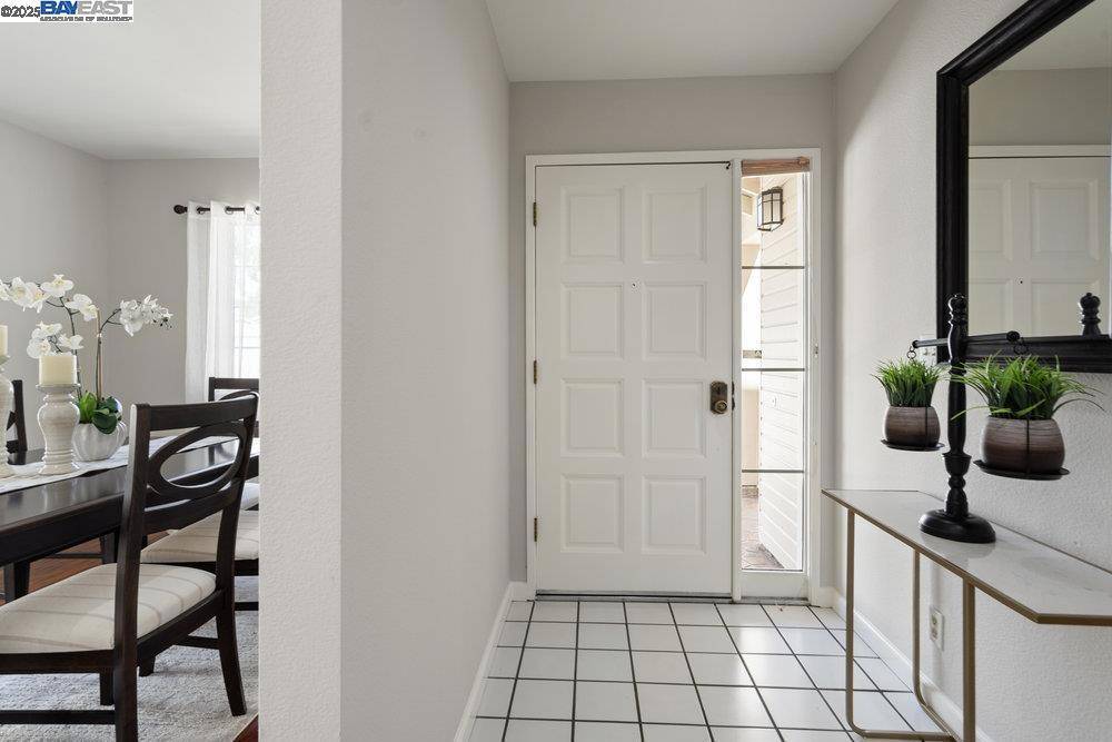 Pleasanton, CA 94588,7740 Creekside Dr