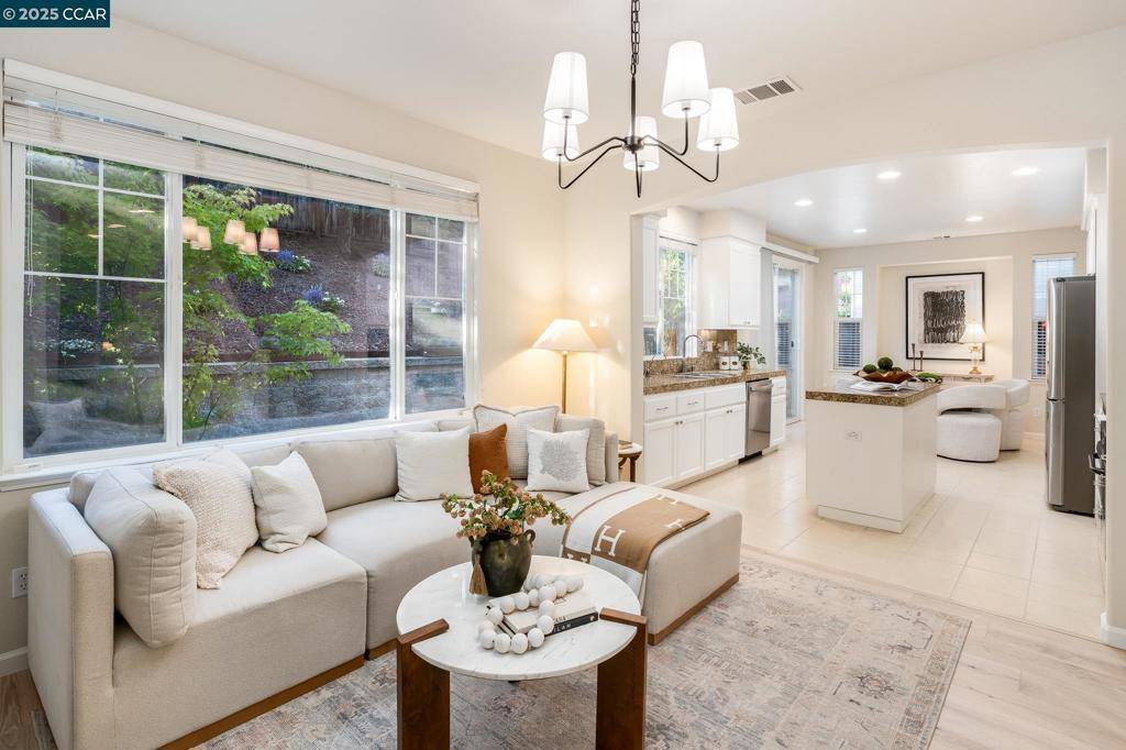 San Ramon, CA 94582,2258 S Donovan Way