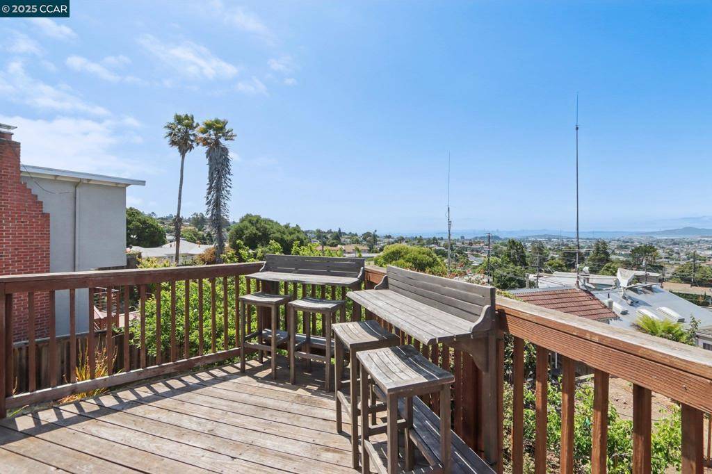 Richmond, CA 94805,6102 Plymouth Ave